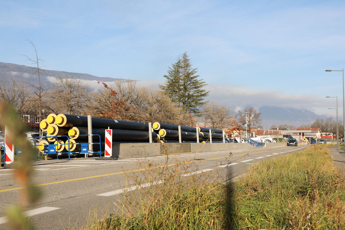 Travaux d'extension du réseau de chauffage urbain avenue des Follaz à Chambéry